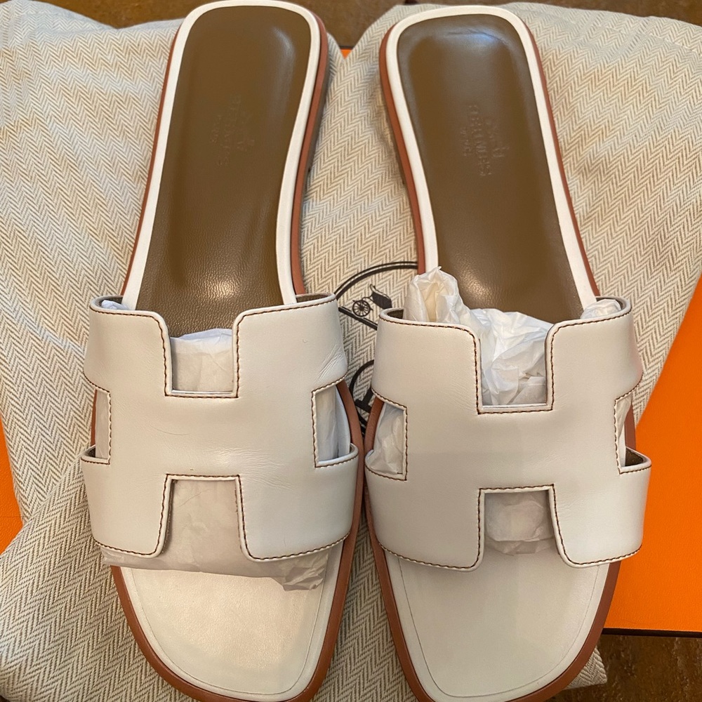 Hermes Oran sandal